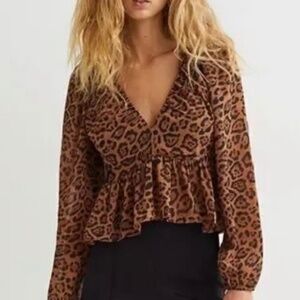 H&M Leopard Print V-neck Peplum Blouse